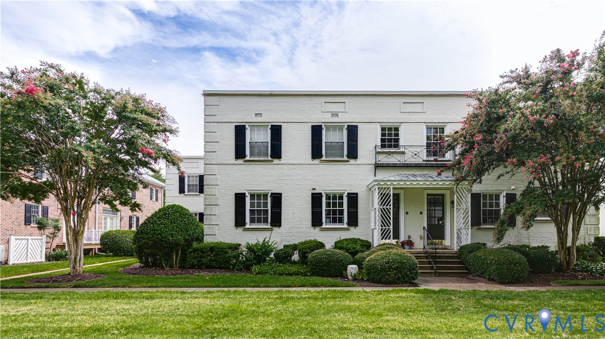 56 E Lock Ln Unit#U1