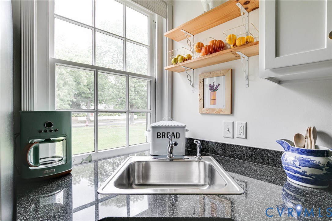 56 E Lock Ln Unit#U1