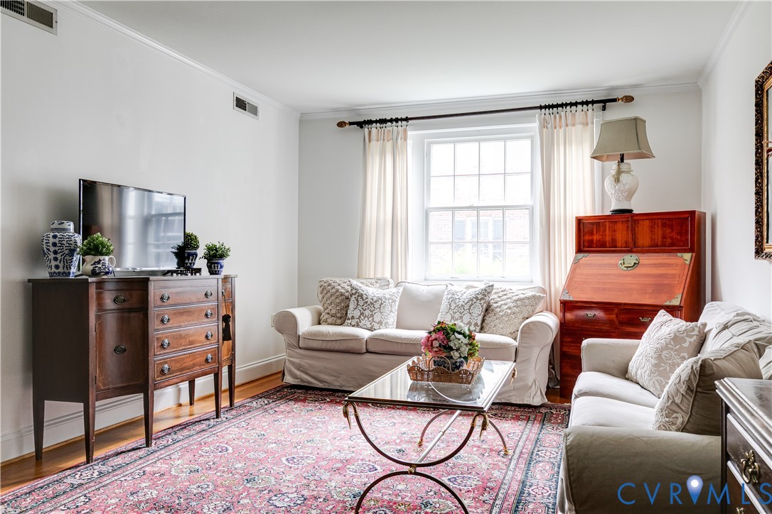 56 E Lock Ln Unit#U1