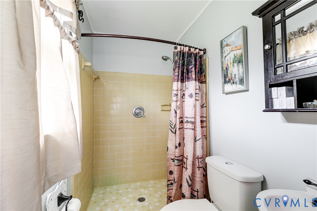12237 Pinhook Rd
