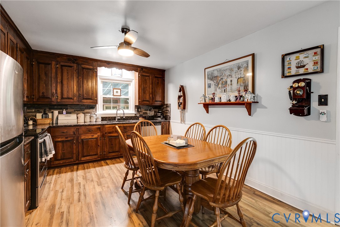 12237 Pinhook Rd