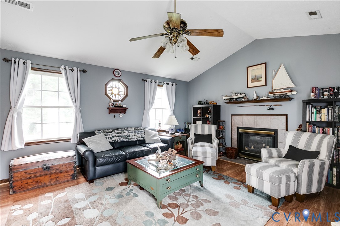 12237 Pinhook Rd
