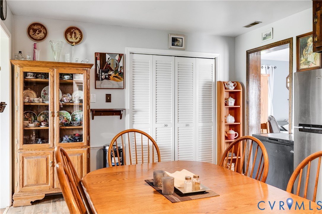 12237 Pinhook Rd