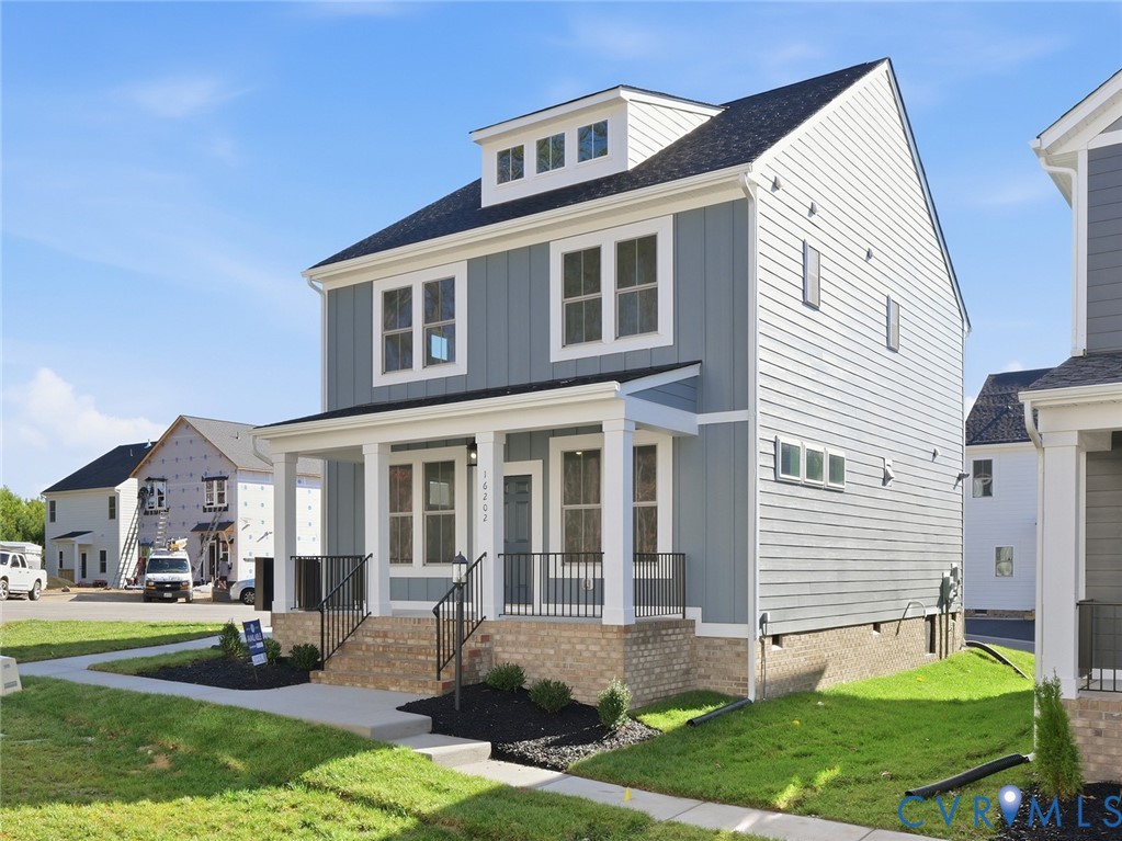 16202 White Oak Tree Ct