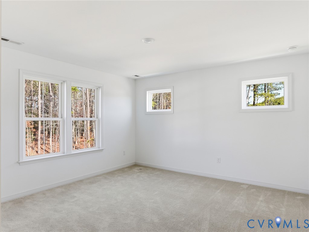 16202 White Oak Tree Ct