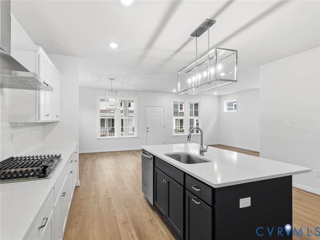 7601 Oak Grove Tree Dr