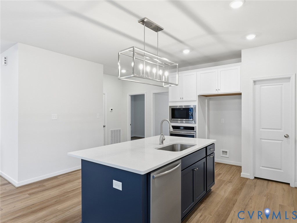 7601 Oak Grove Tree Dr