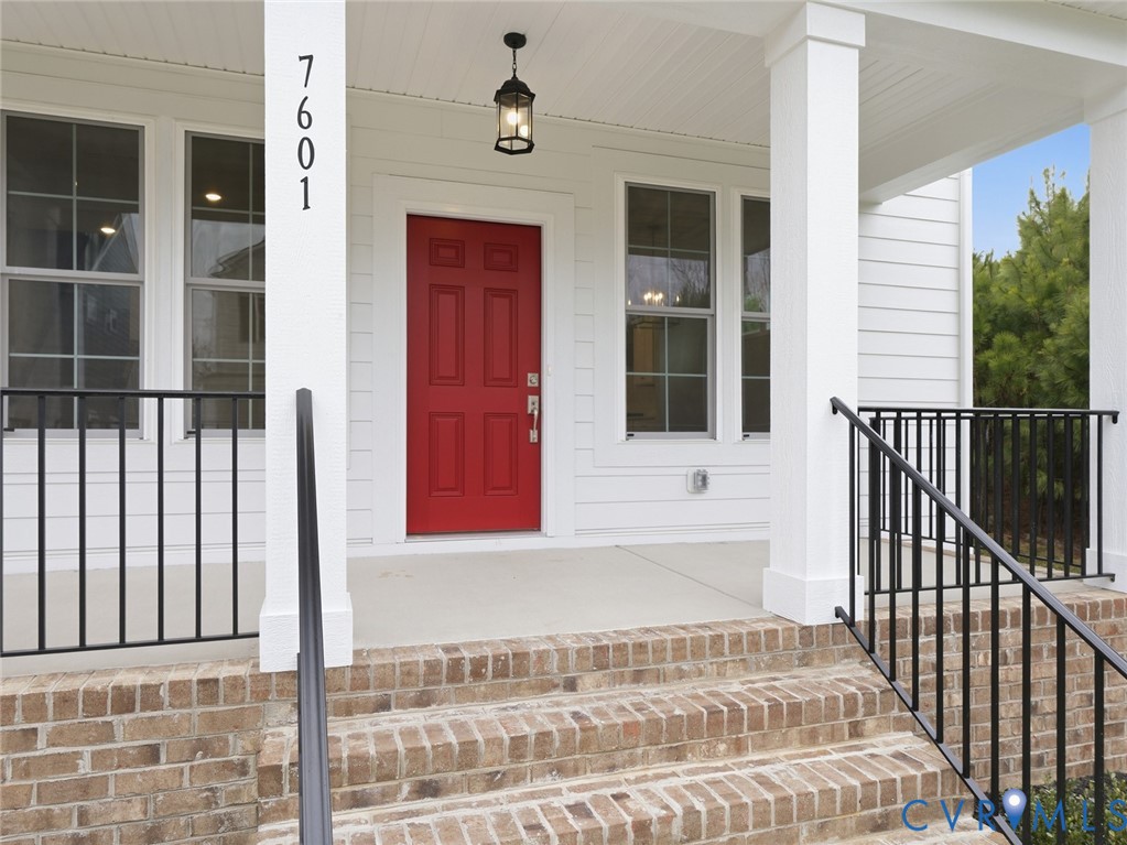 7601 Oak Grove Tree Dr