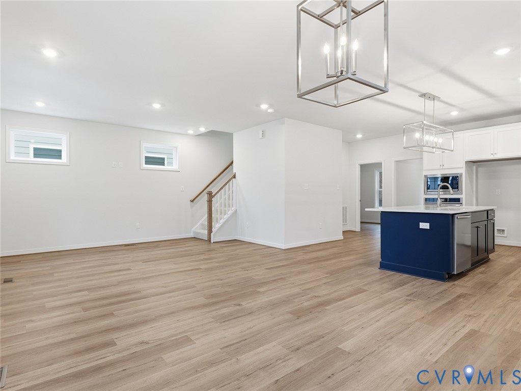 7601 Oak Grove Tree Dr