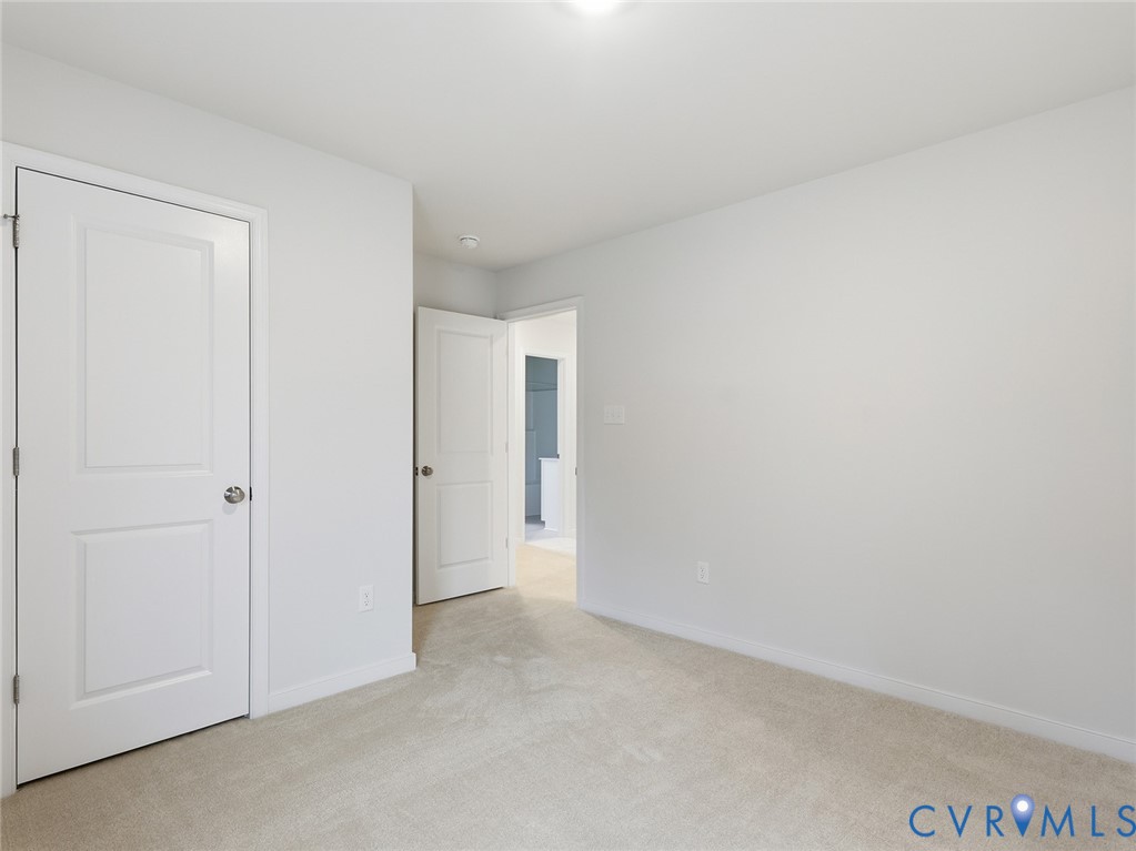 7601 Oak Grove Tree Dr