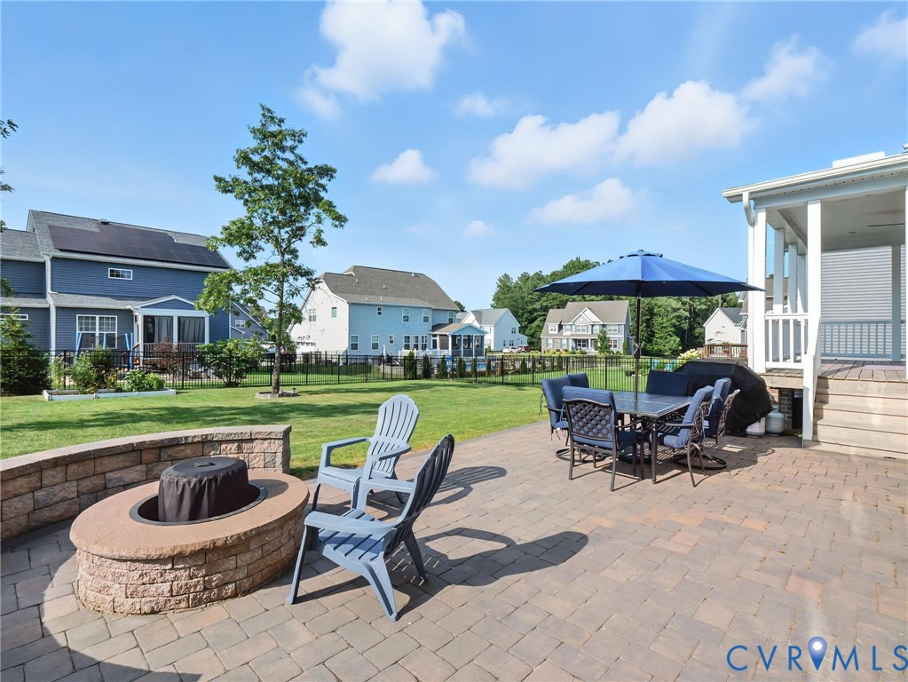 16106 Turquoise Dr