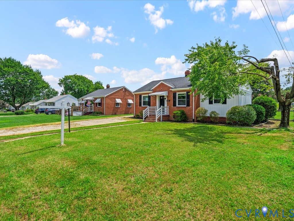 2501 Carlisle Ave