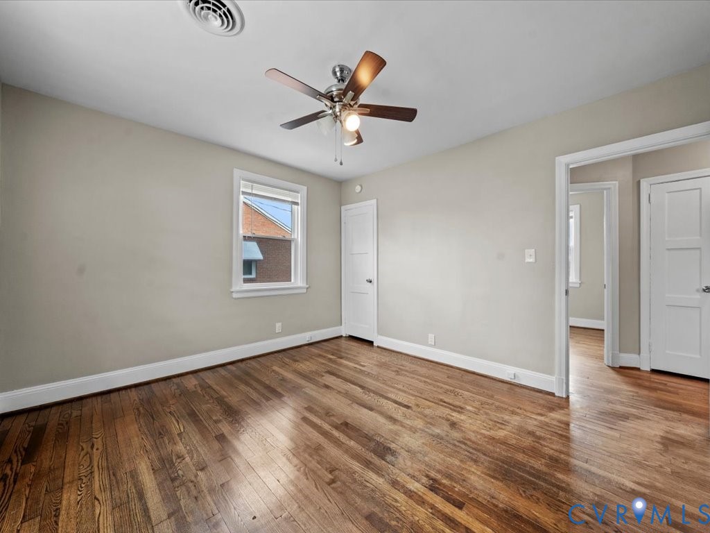 2501 Carlisle Ave