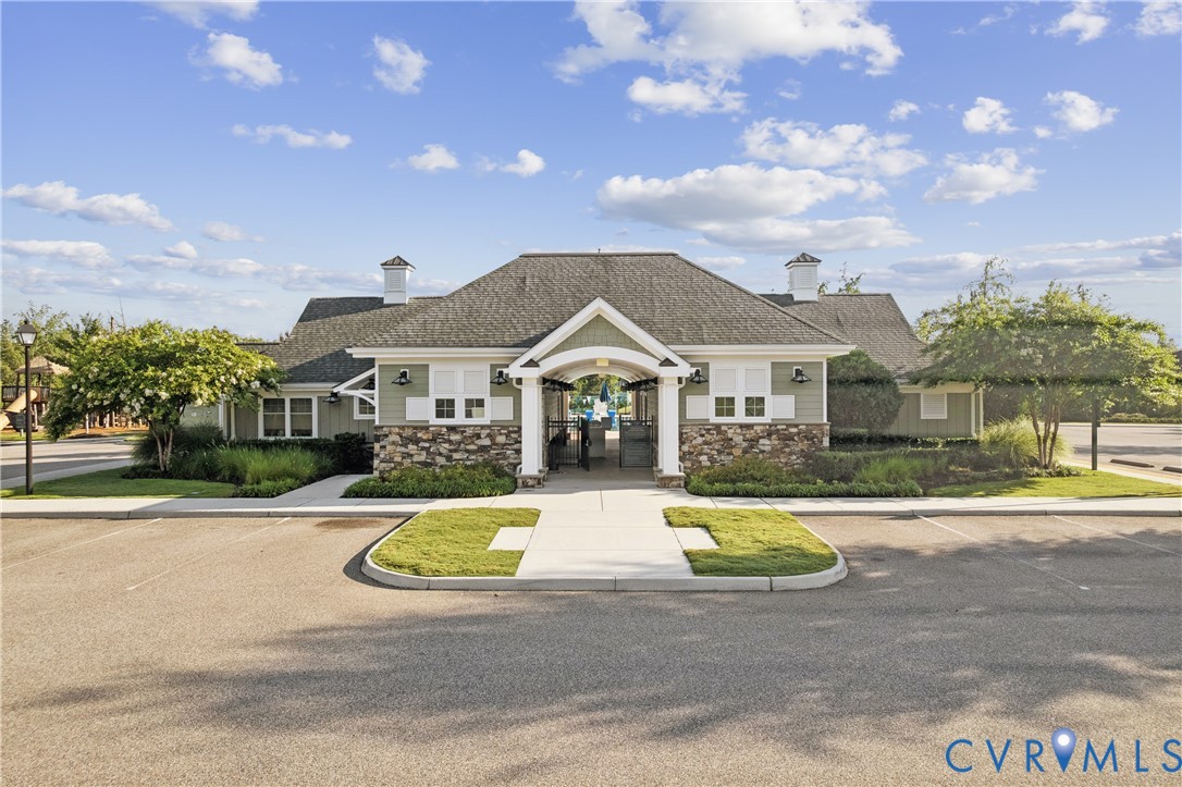6860 Cove Creek Ter