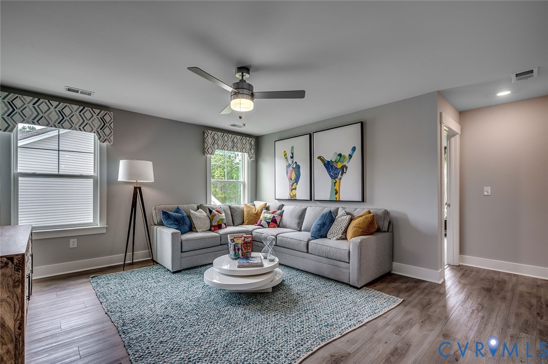 6860 Cove Creek Ter