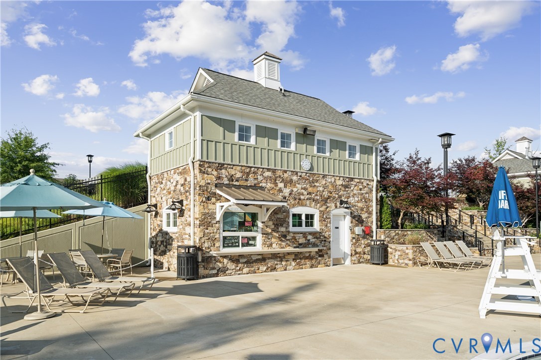 6860 Cove Creek Ter