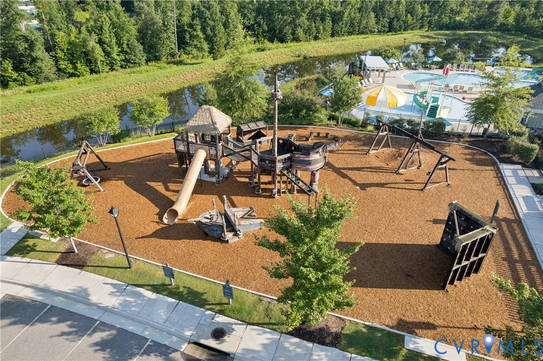 6860 Cove Creek Ter