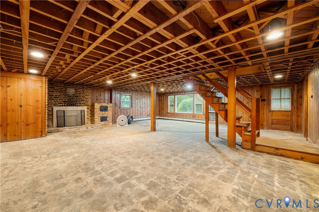 8211 Rambler Dr