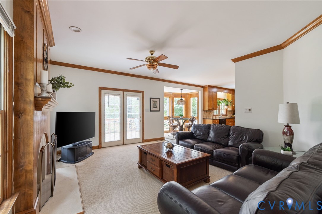 12700 Lakestone Dr