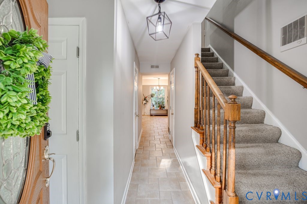 12200 McKenna Ct