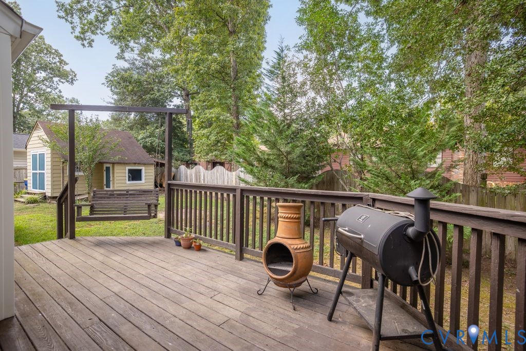 12200 McKenna Ct