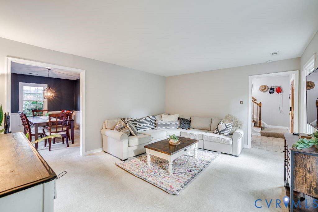 12200 McKenna Ct