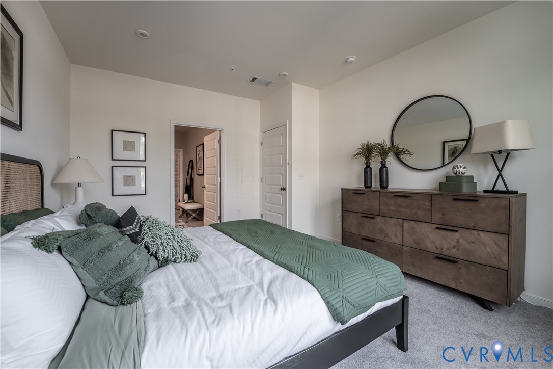 5309 Twisting Vine Ln Unit#101