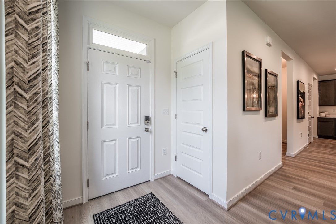 5309 Twisting Vine Ln Unit#101