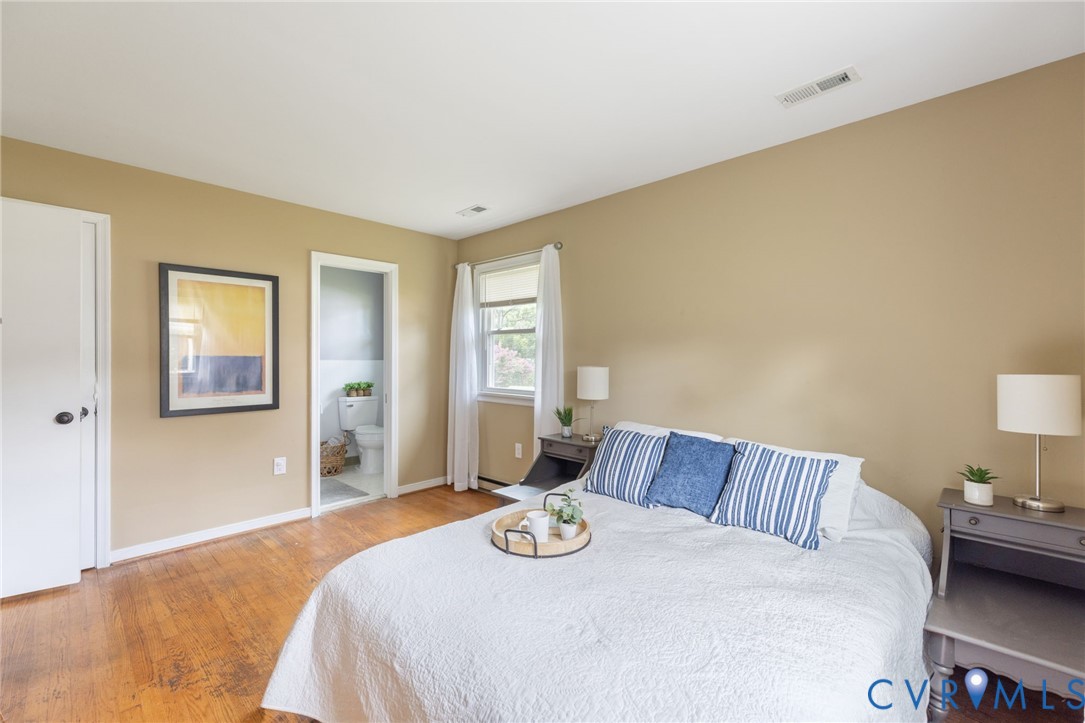 308 Woodview Dr