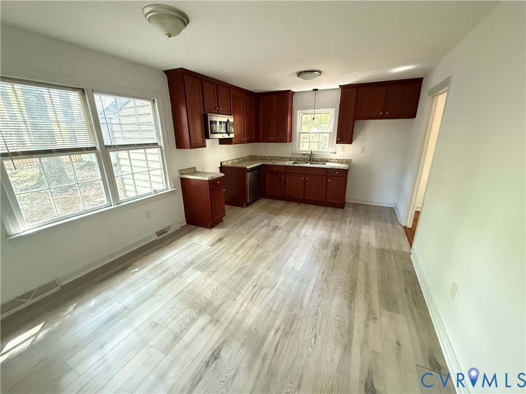 4633 Newbys Bridge Rd