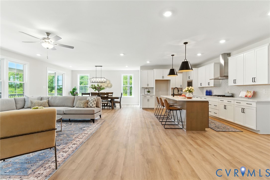 1363 Meadow Grove Dr