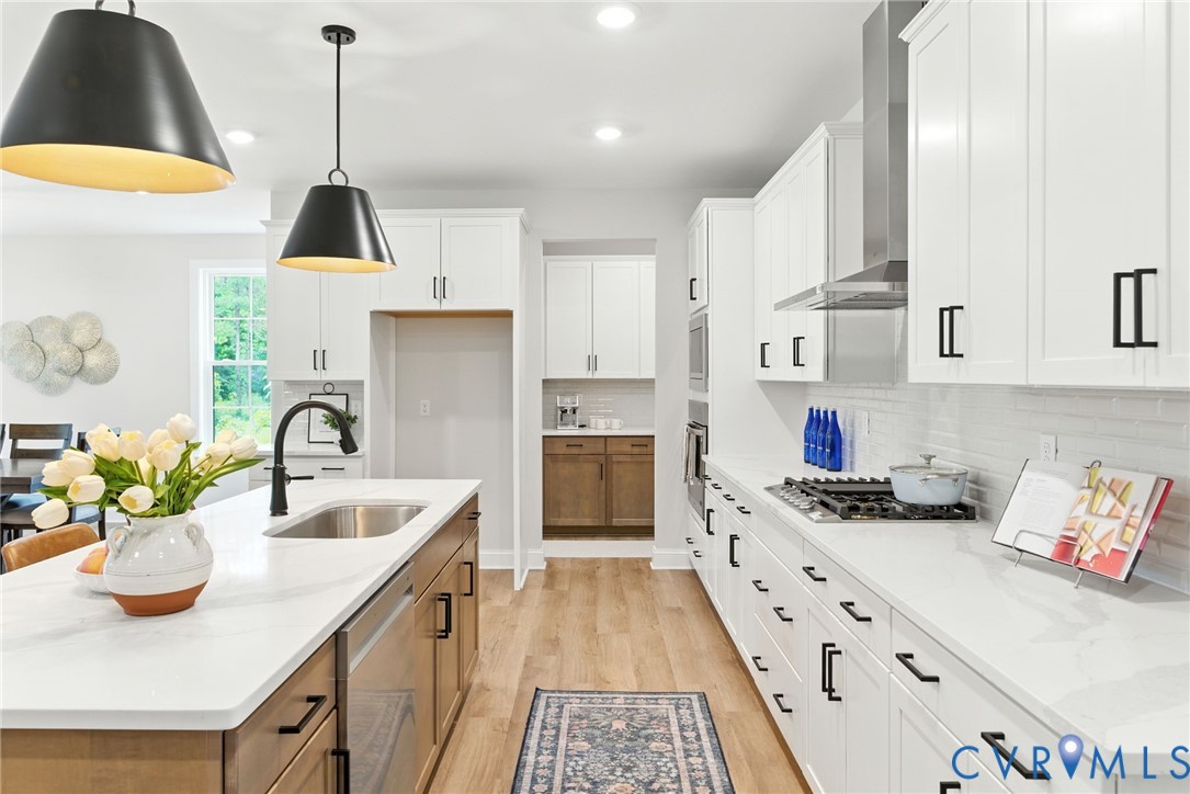 1363 Meadow Grove Dr