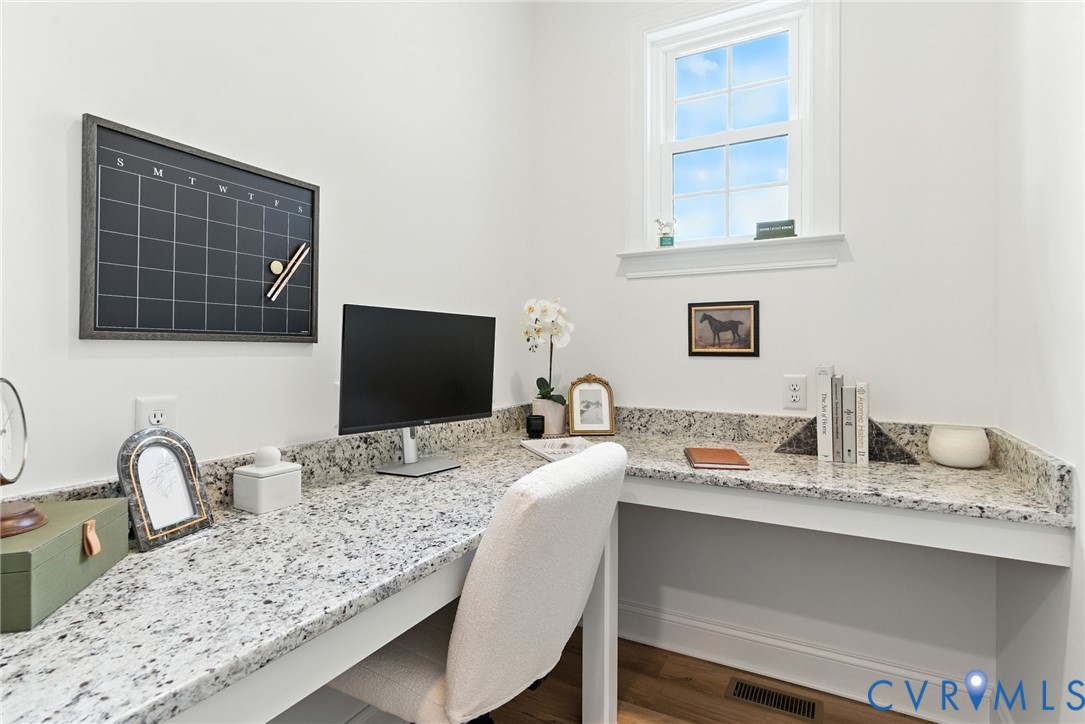 1363 Meadow Grove Dr