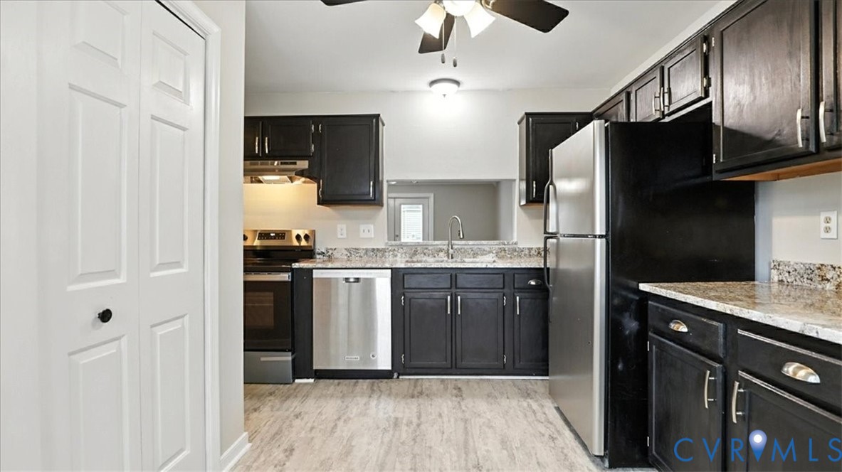 7213 Shelton Ct