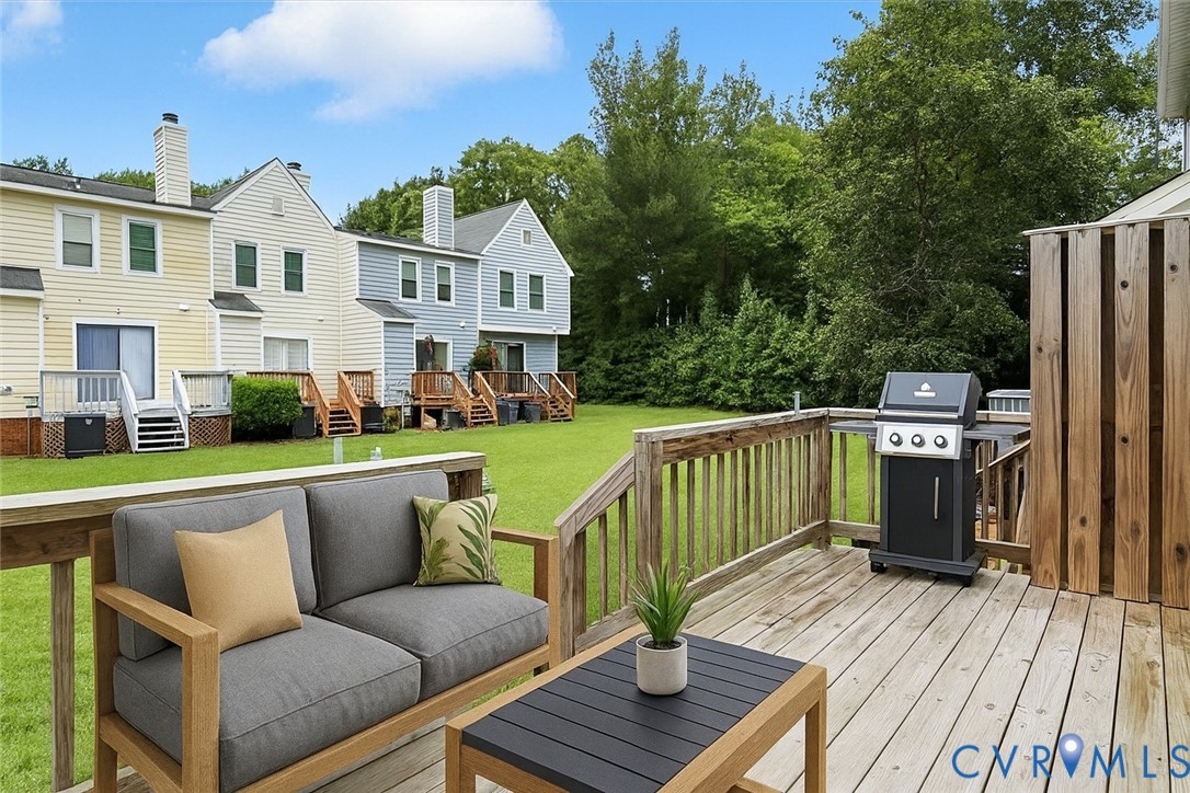 7213 Shelton Ct