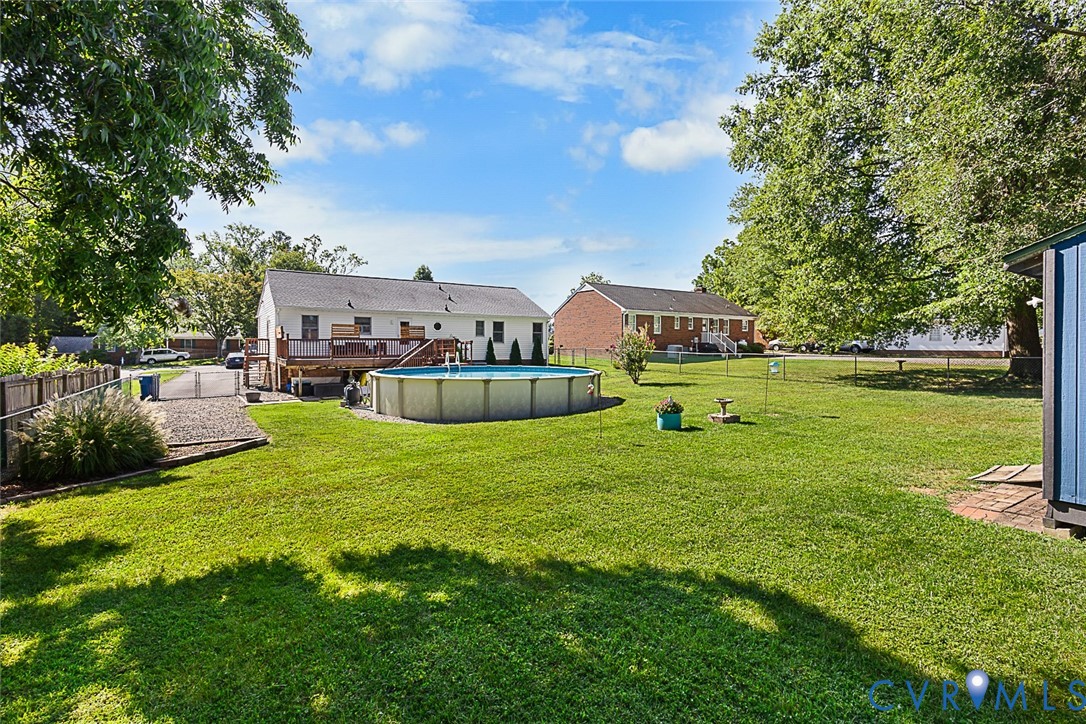 9035 Fayemont Dr