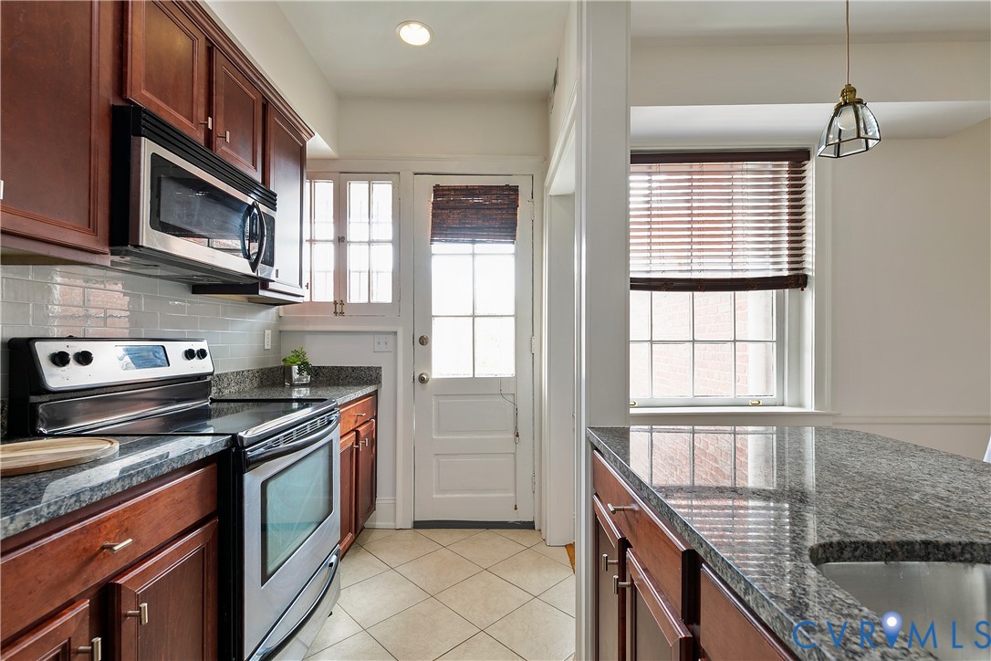 1610 Grove Ave Unit#U10
