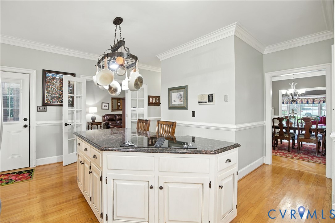 106 Huddersfield Dr