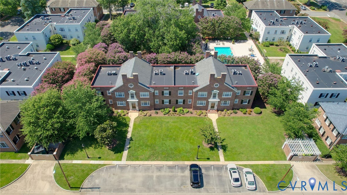 38 E Lock Ln Unit#4
