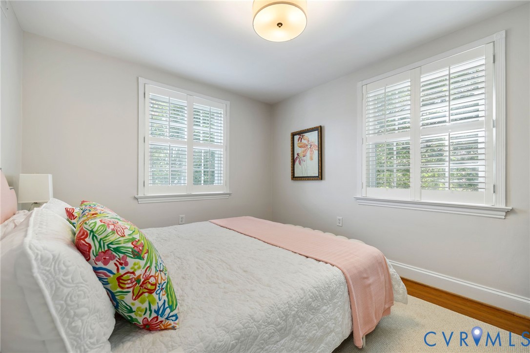 38 E Lock Ln Unit#4
