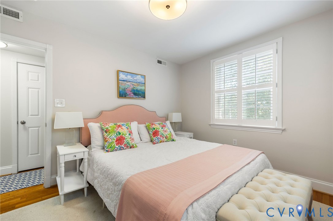 38 E Lock Ln Unit#4