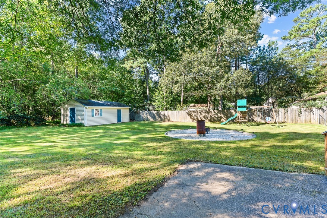 3105 Lalonde Dr