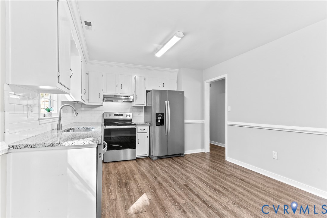 3105 Lalonde Dr