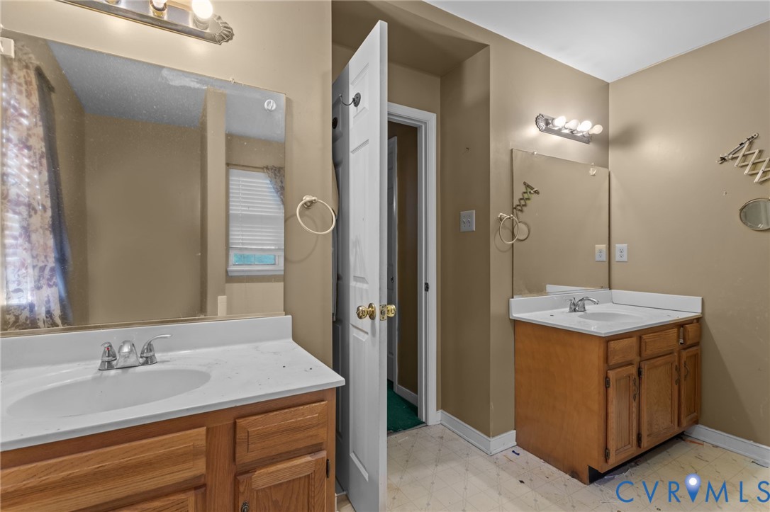 9525 Kennedy Station Ter