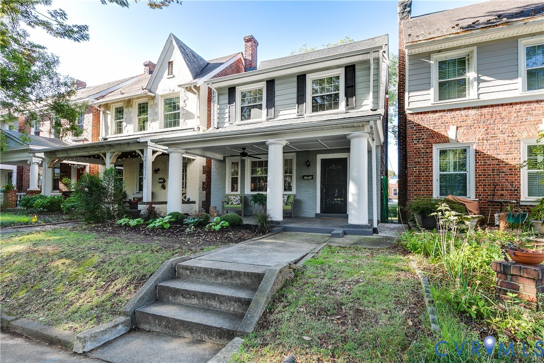 2323 Rosewood Ave