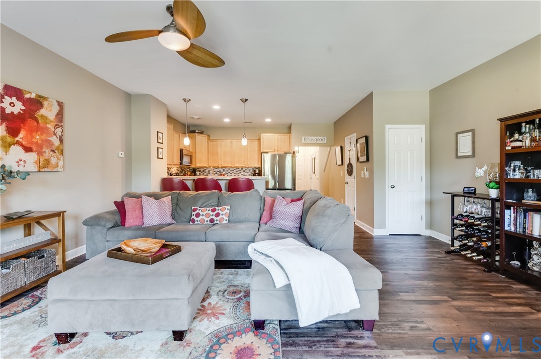 7357 Jackson Arch Dr