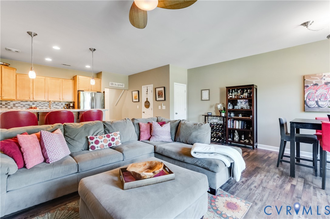 7357 Jackson Arch Dr