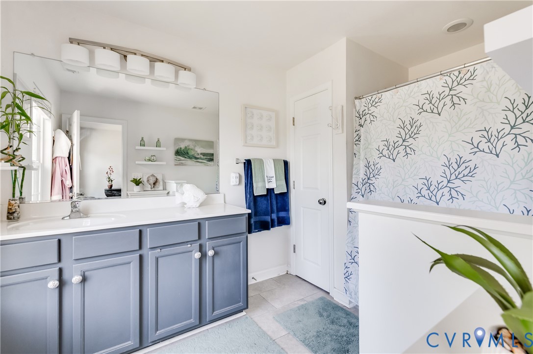 7357 Jackson Arch Dr