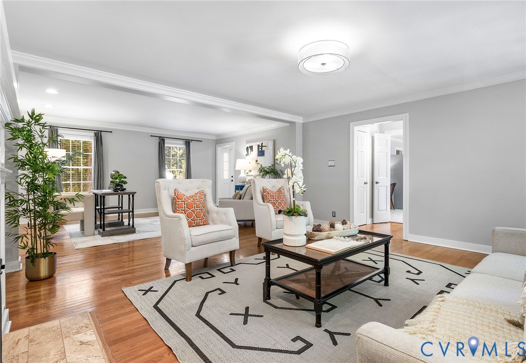 12629 Queensgate Rd