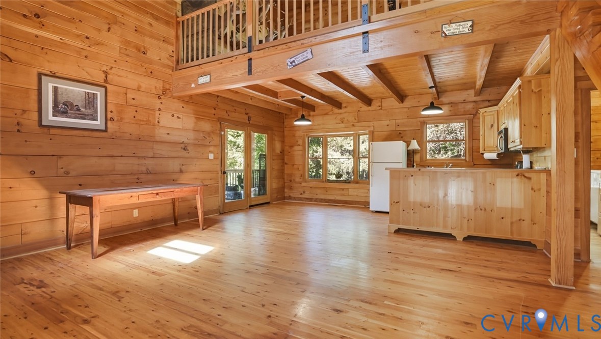 669 Deep Run Rd